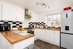 Kitchen/Diner- click for photo gallery